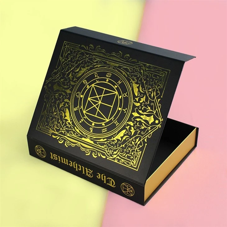 Custom Garment Boxes