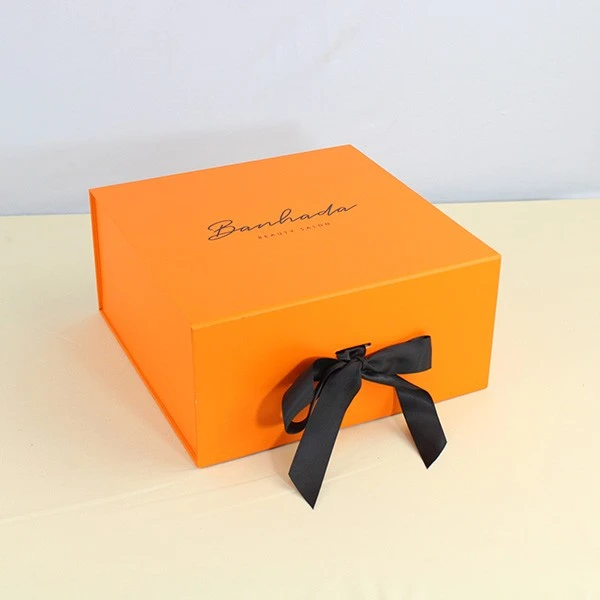 Magnetic Closure Box With Ribbon